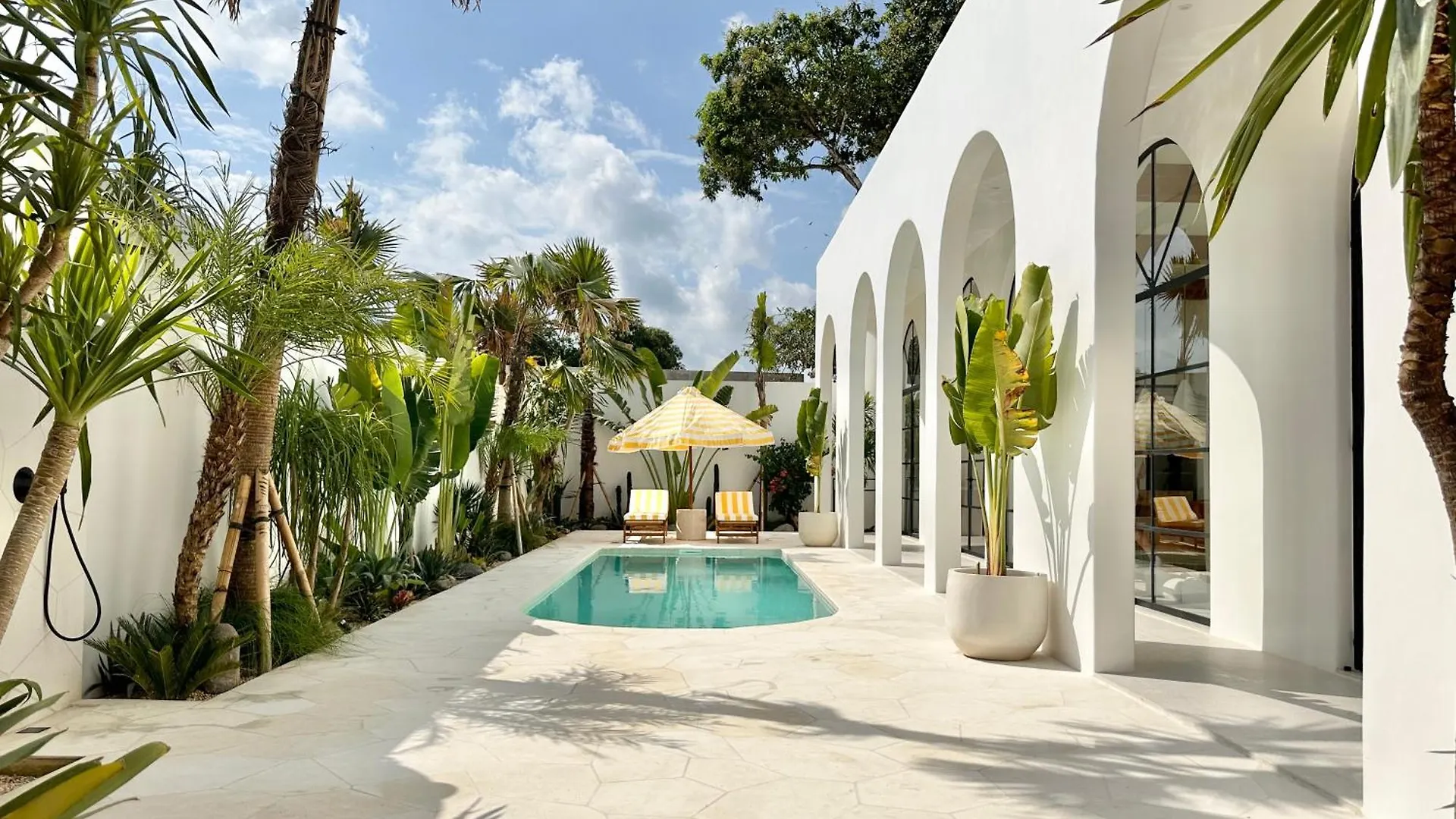 Dolce Villas In Bingin Uluwatu  0*, Uluwatu (Bali)