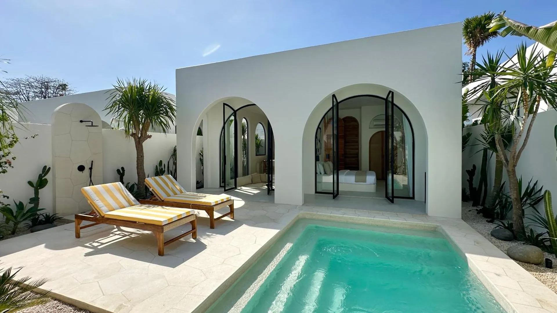 Dolce Villas In Bingin Uluwatu