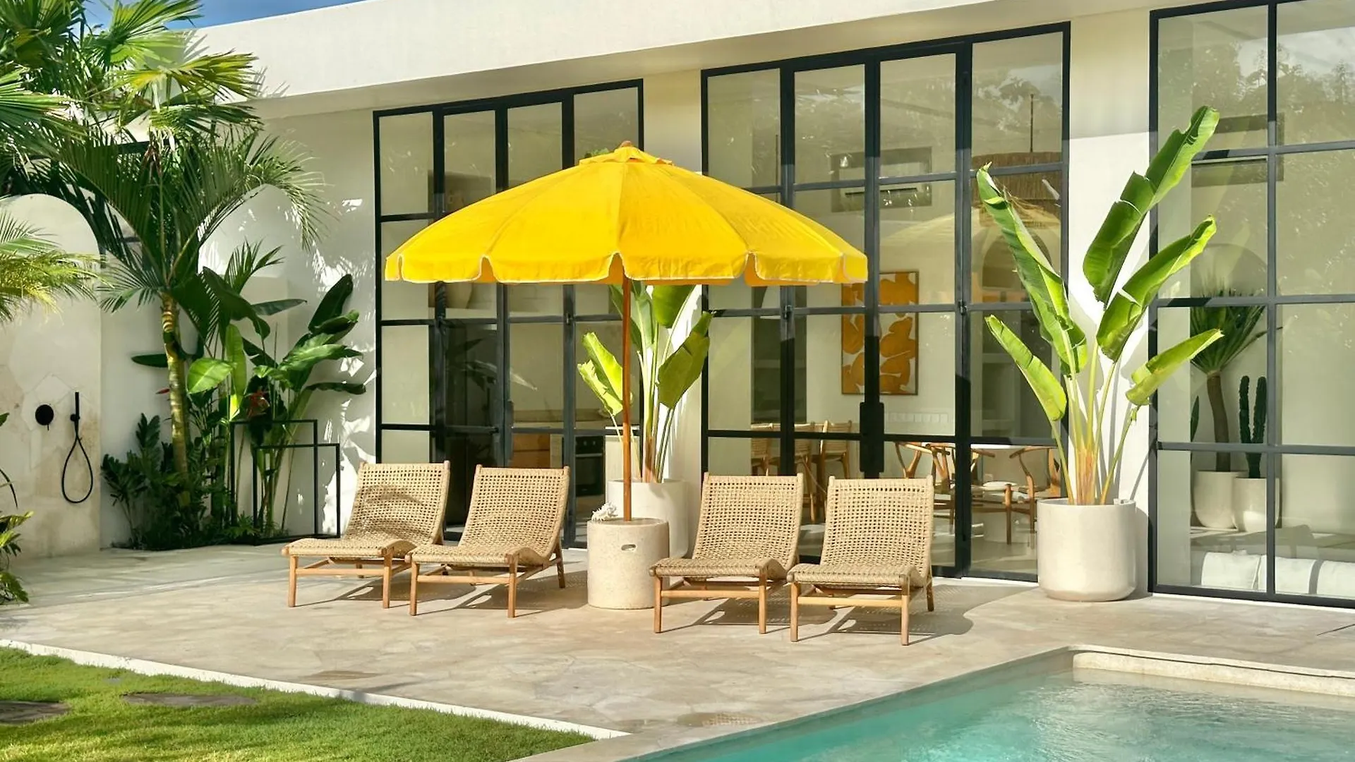 Dolce Villas In Bingin Uluwatu  Indonesia