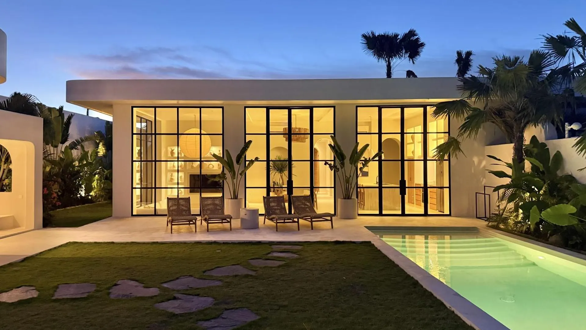 Dolce Villas In Bingin Uluwatu