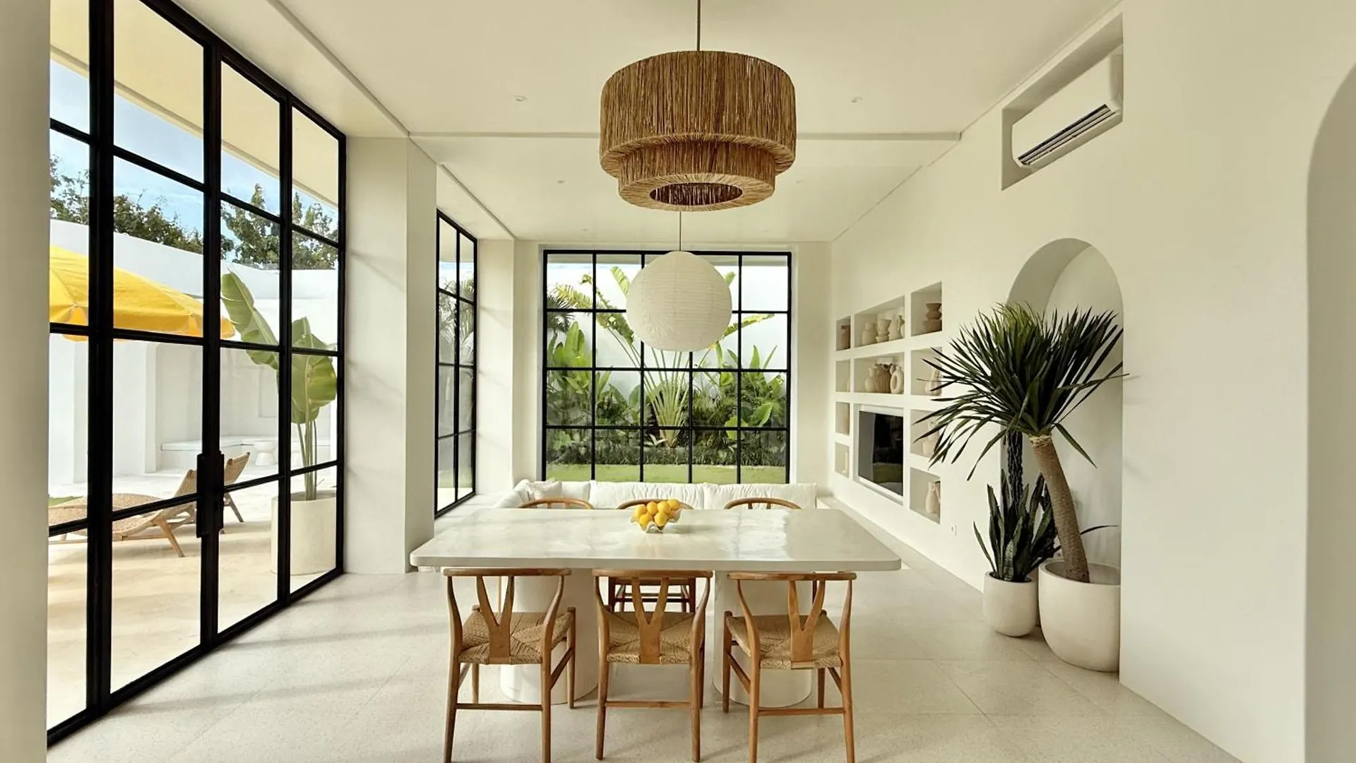 Dolce Villas In Bingin Uluwatu  Indonesia