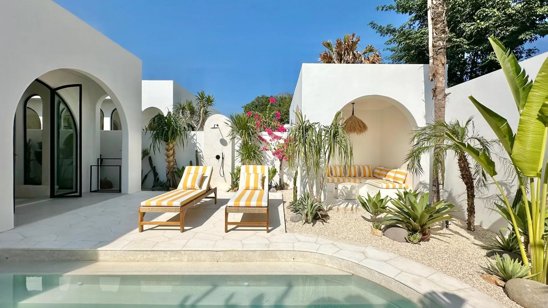 Dolce Villas In Bingin Uluwatu