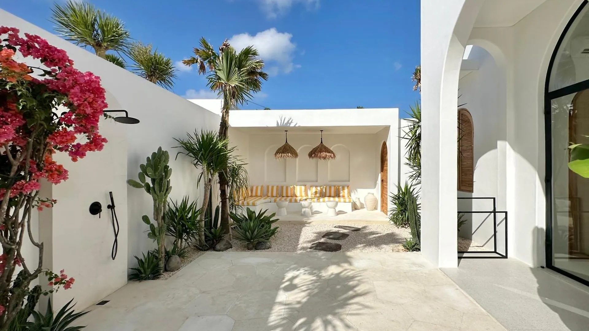 Dolce Villas In Bingin Uluwatu