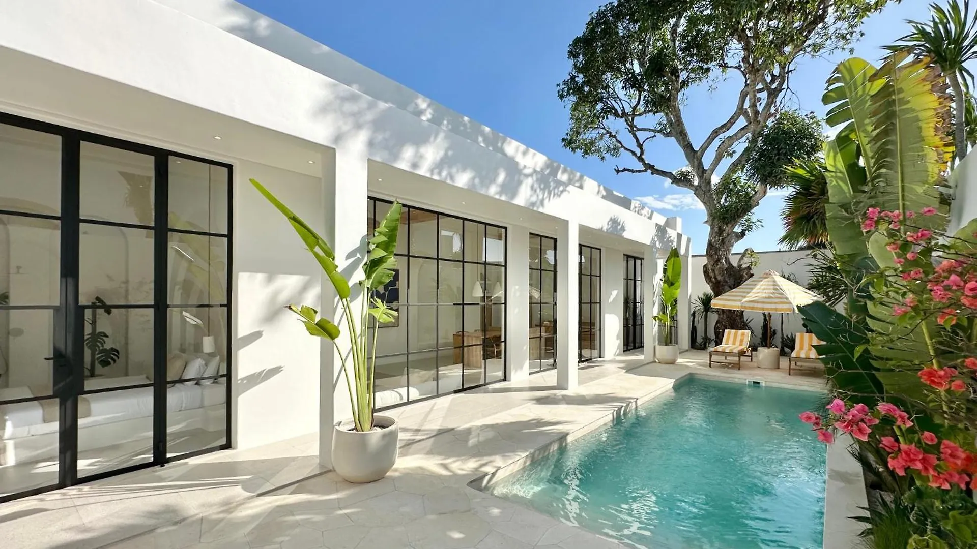 Dolce Villas In Bingin Uluwatu  Indonesia