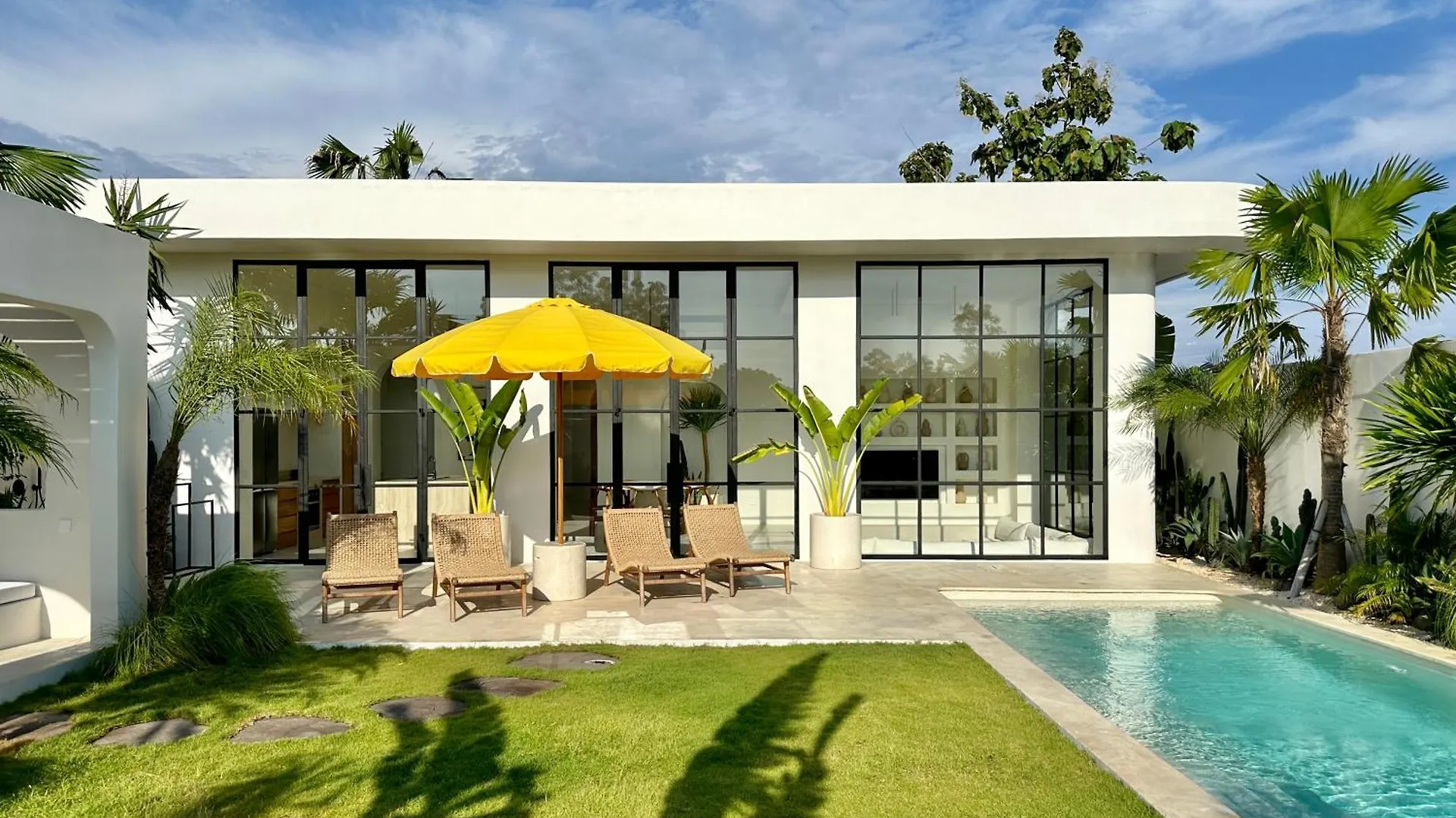 Dolce Villas In Bingin Uluwatu