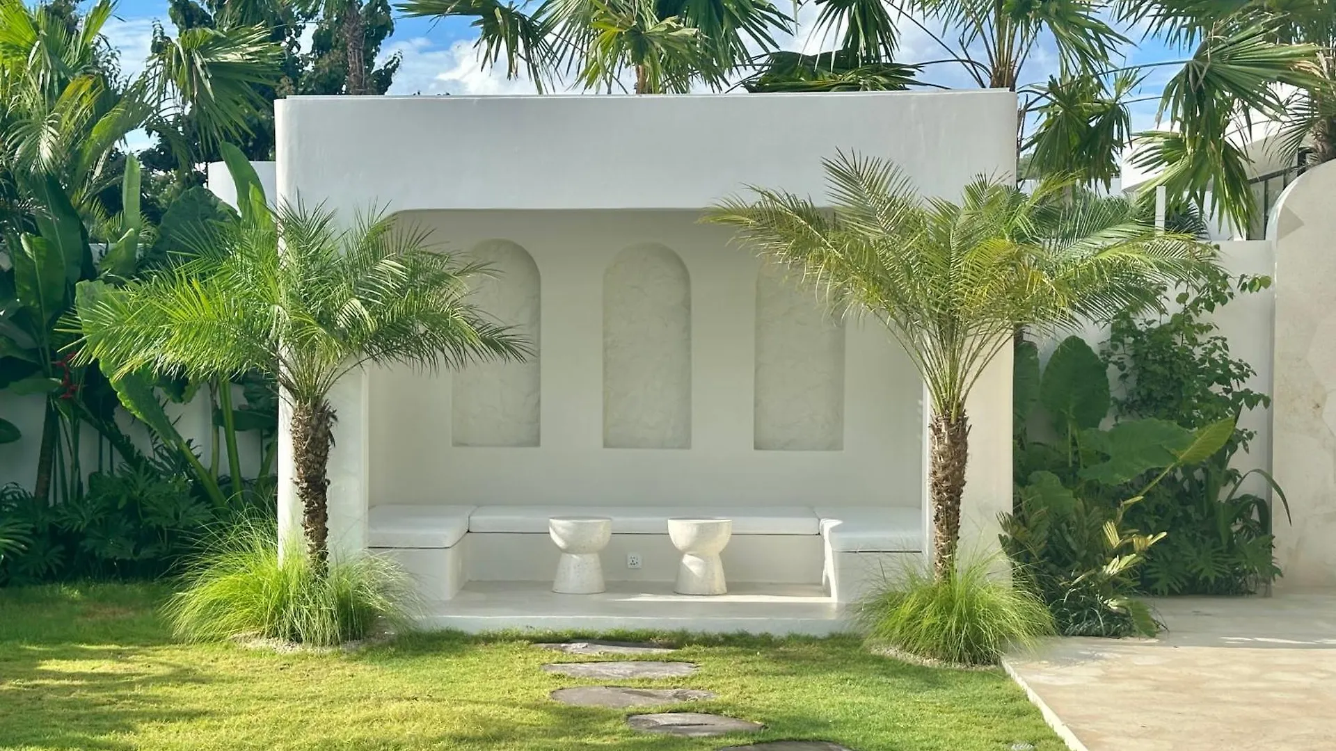 Dolce Villas In Bingin Uluwatu
