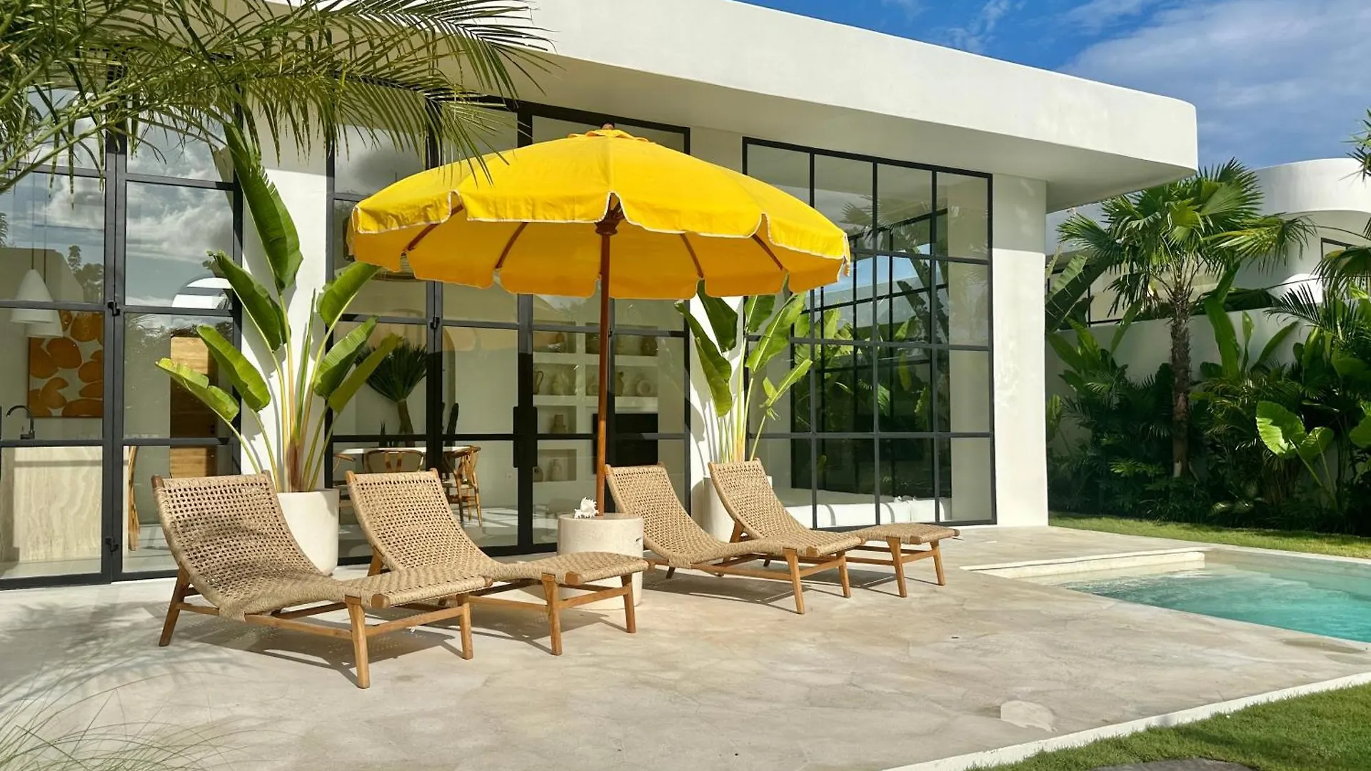 Dolce Villas In Bingin Uluwatu